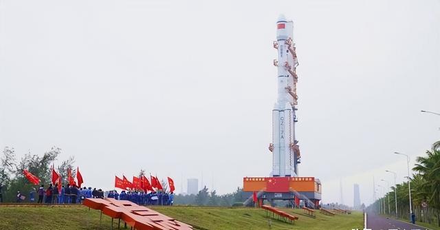 美军火还未抵台，洪秀柱突然表态：大陆告知台当局，祖国势必统一