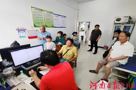 新县苏河镇：免费体检助力乡村“星”风尚图片