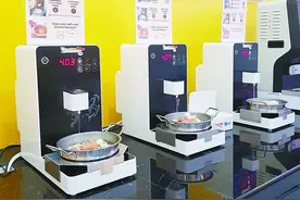 韩国24小时无人泡面便利店配菜丰富图片