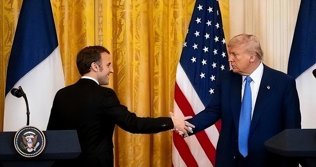 台海战争若爆发，西方可冻结3.2万亿中国资产，但中国手里有王炸