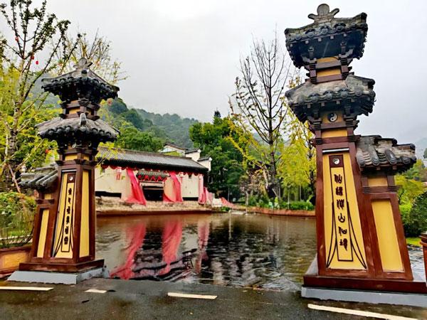 江西旅游：从白鹤湖到上饶集中营行 （图）