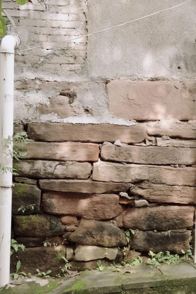 从成都出发，在龙泉山东麓邂逅一座千年场镇的温柔