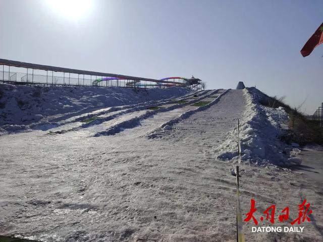 12万平方米！大同魏都水世界的冰雪溶洞，宛如水晶宫