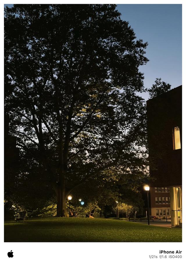 让手机回归「拿在手里」的价值,聊聊我的 iPhone Air 使用体验