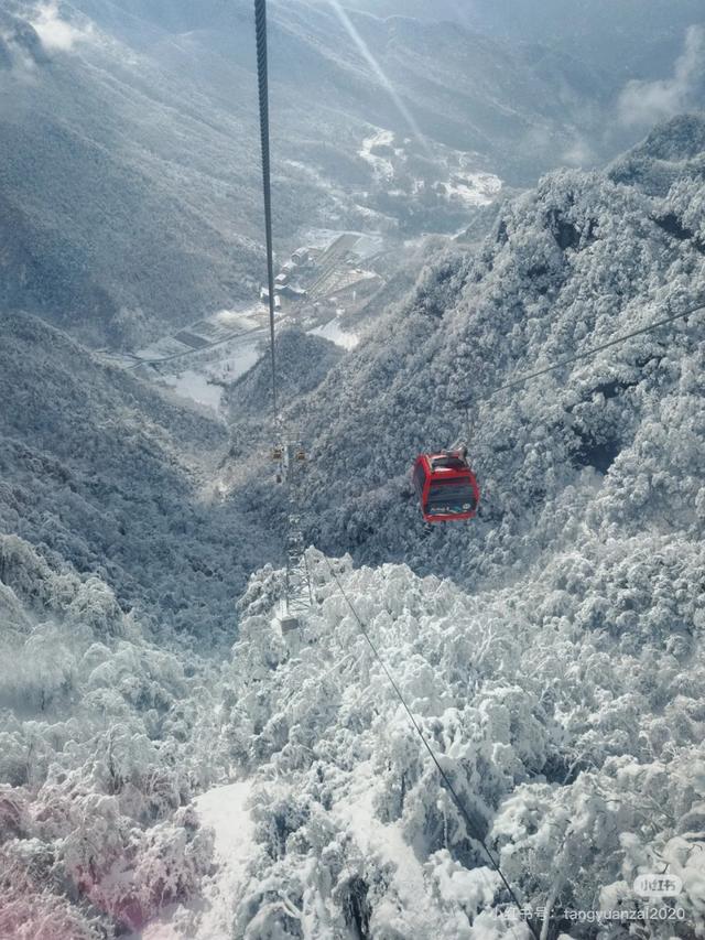 梦幻雪景天花板！龙头山冬日冰雪秘境太绝了！