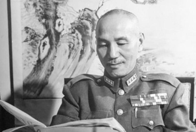 75年，老蒋去世，临终前说出为何不放张学良，张学良听了泪如雨下