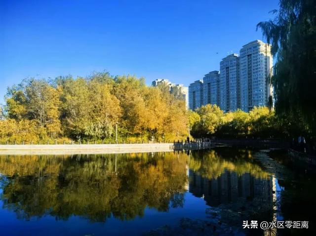 乌鲁木齐市水磨沟区——City walk新路线！水磨沟区这几个神仙地点，随手一拍都是大片