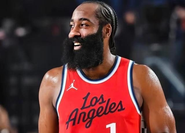 从替补打成超巨有多难？NBA仅5人做到，榜首当之无愧