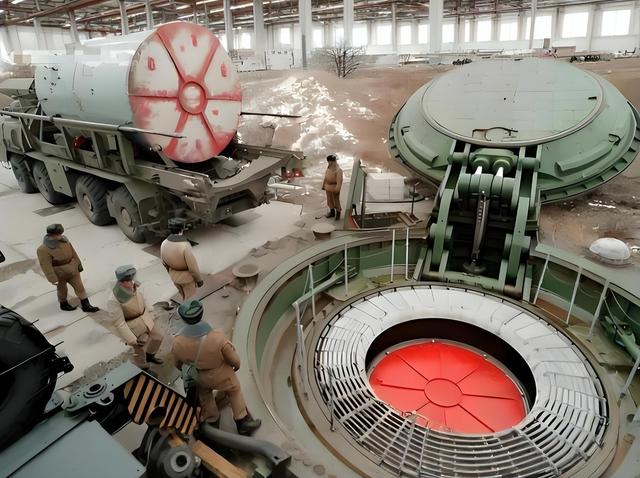 五角大楼盯着中国西北的戈壁滩失眠：100枚洲际导弹摆在明面？