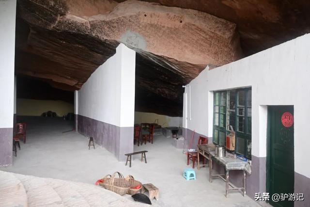 郴州的“坦”，丹霞洞穴中的独特景观，刷新你的认知！