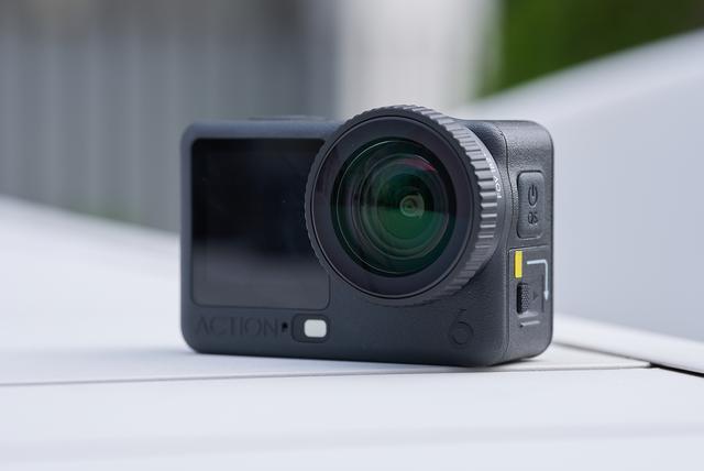 2025户外影像分岔口：性能党退场，大疆影石抢江山