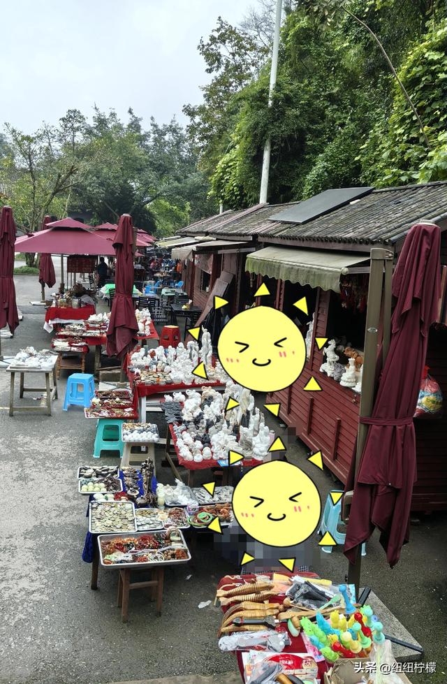 很多朋友到重庆大足区都优先选择到宝顶山石刻，忽略了北山石刻