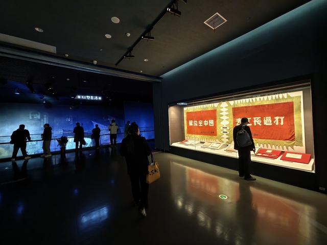 寻迹渡江，红色航程——记“宁扬e心”红色基地行渡江胜利纪念馆