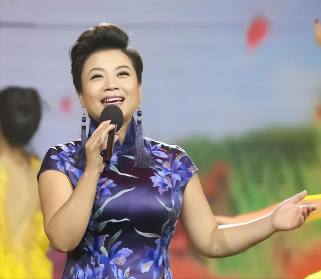 不结婚怎么解决生理需求？56岁的歌唱家张也	，用行动给出了答案