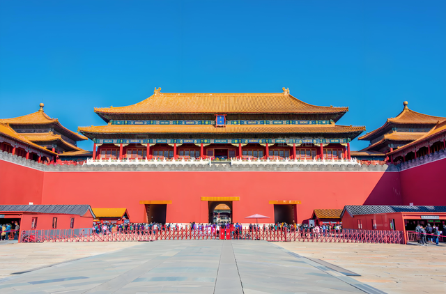故宫游览攻略：探秘紫禁城的前世今生