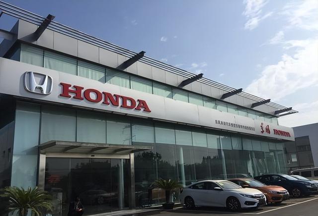 又一巨头倒下！连续11月下滑，1500亿利润蒸发，停产5天只是开始