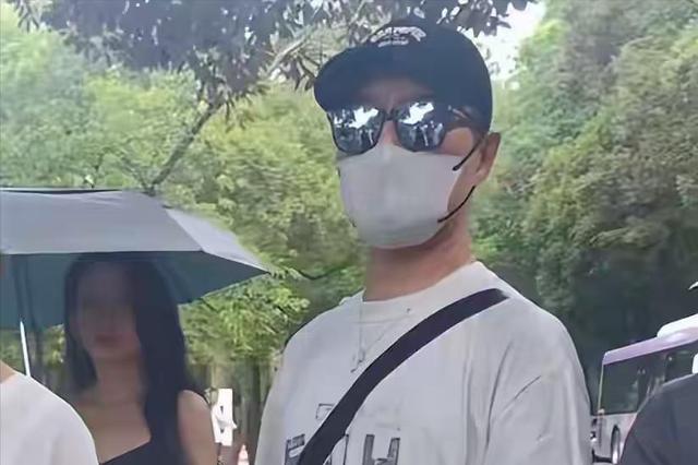 “牡丹花下死，做鬼也风流”！这一次，谁也救不了54岁的汪峰