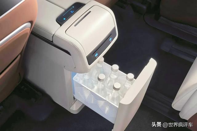 比亚迪全新中大型MPV来袭，24.98万，续航超1060km，油耗仅5.3L！