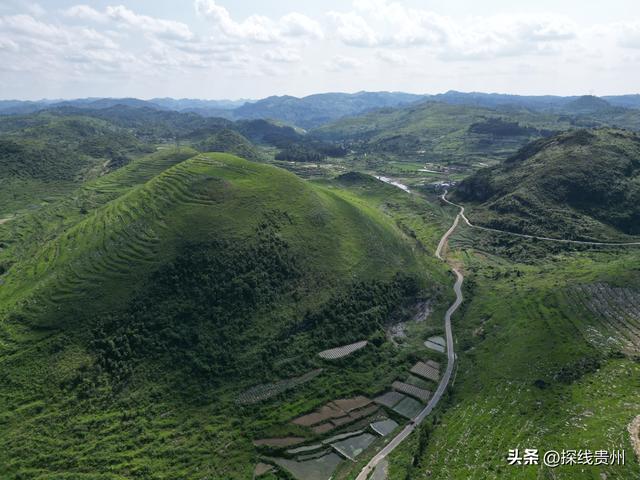 环城贵阳花溪苗王坡越野大环线之青岩段达夯翁拢“冈仁波齐”风景