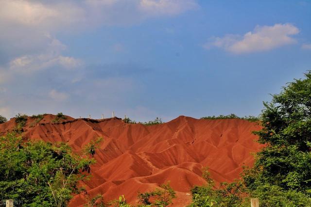 中国 0 差评的丹霞胜地，不输张掖，丹霞彩林是甘肃张掖的 190 倍！
