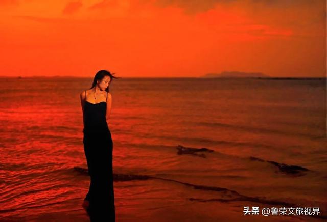 荣成霞光记：山海之间的奇幻诗篇
