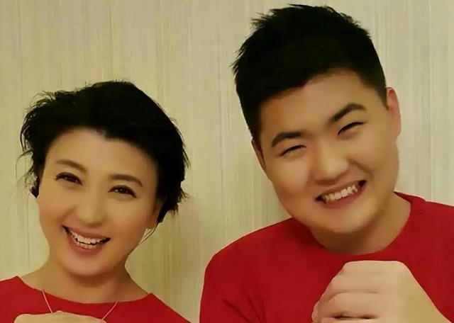 闫学晶事件后续又来了！官媒批评毫不留情，终为自己口无遮拦买单