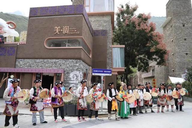大美阿坝揽金秋 流量口碑双丰收