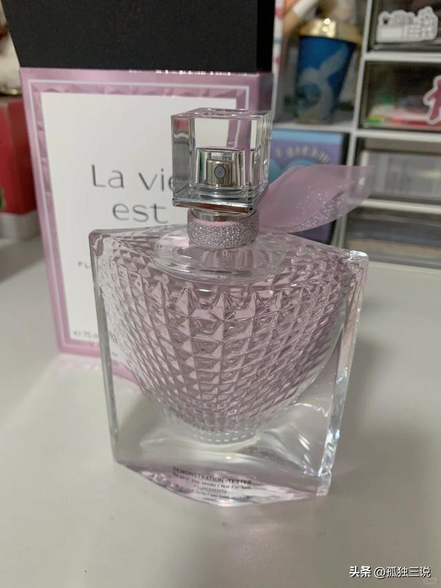 这10款香水怕被搭讪的女生别用!第7款“直男斩”本尊