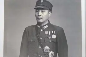 蒋介石的“保镖”俞济时图片