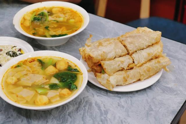 通高铁了，总要去一趟这座五线小城吧，美食和风景都被严重低估了