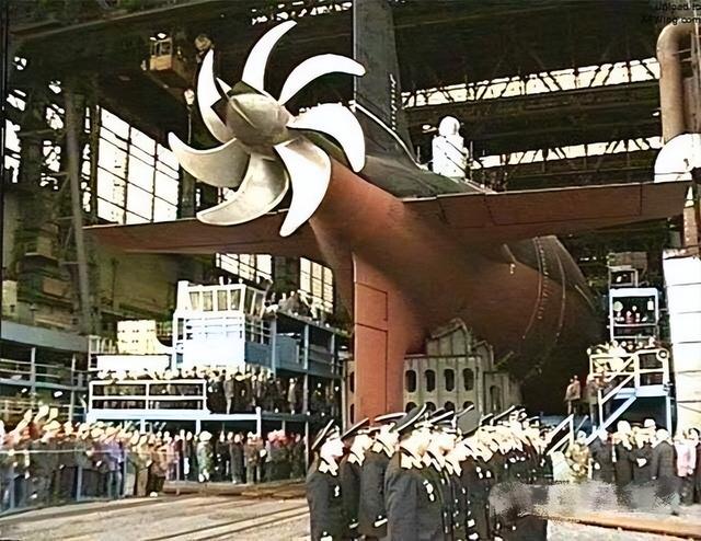 搞垮日本芯片产业40年后，美国又盯上了韩国
