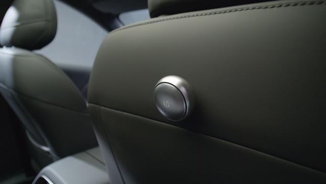 为全球年轻用户打造的“人生Dream Car” 零跑Lafa5预售开启