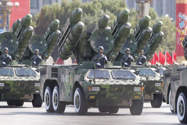 26国领导人出席阅兵，时隔6年金将军再访华，中国回应信息量很大