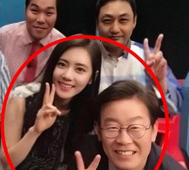 于晓光做梦没想到，韩国总统访华仅3天，46岁秋瓷炫竟意外火出圈