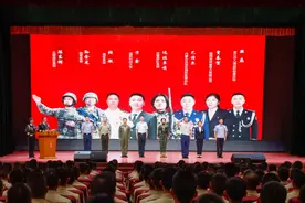 一起跑出加速度！8名军地青年典型走进导弹军营分享追梦故事图片