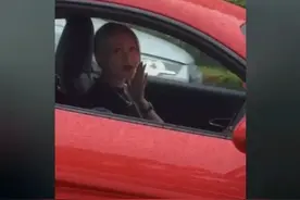 笑到肚子疼！盘点近期最搞笑的十大网络热梗图片