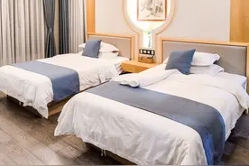 出差疑被老板强奸 隔壁房客录下证据图片