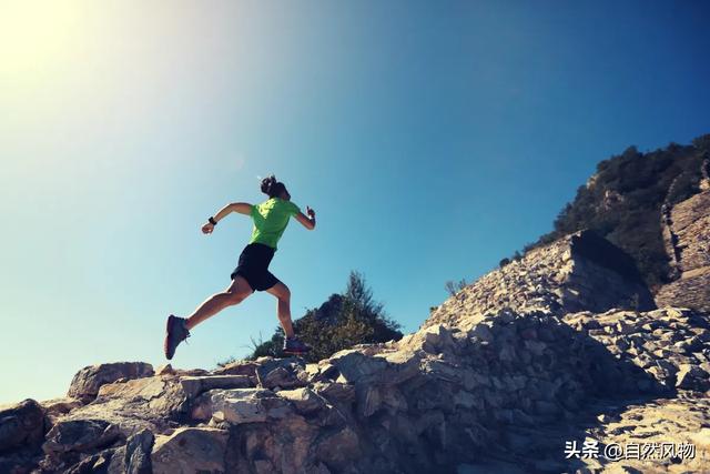 爬山到底是不是一个性价比比较高的减肥运动？