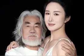 张纪中老婆凌晨3点想吃羊肉串，全家摸黑飞新疆，把杜星霖宠上天图片