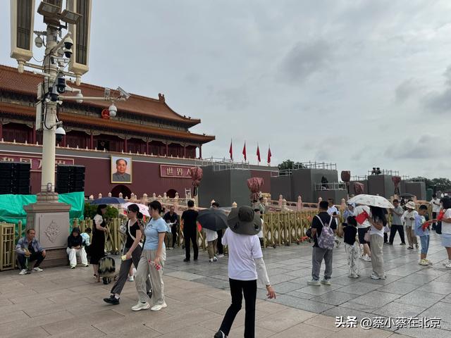 大阅兵倒计时17天，北京天安门广场发生的真实场景，大家看看吧