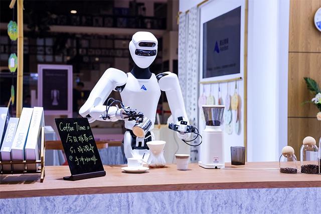 智造未来：北京2025世界机器人大会展现具身智能新时代
