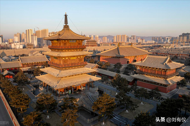 我在大同待了三天两晚，吃了10碗刀削面，看了数不过来的文物古迹