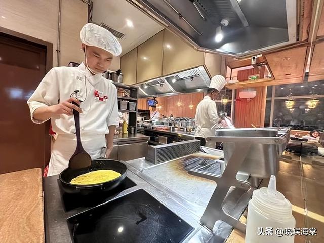 小伙被西贝开除：拍后厨视频被发现，5天仅45元工资，黑料藏不住