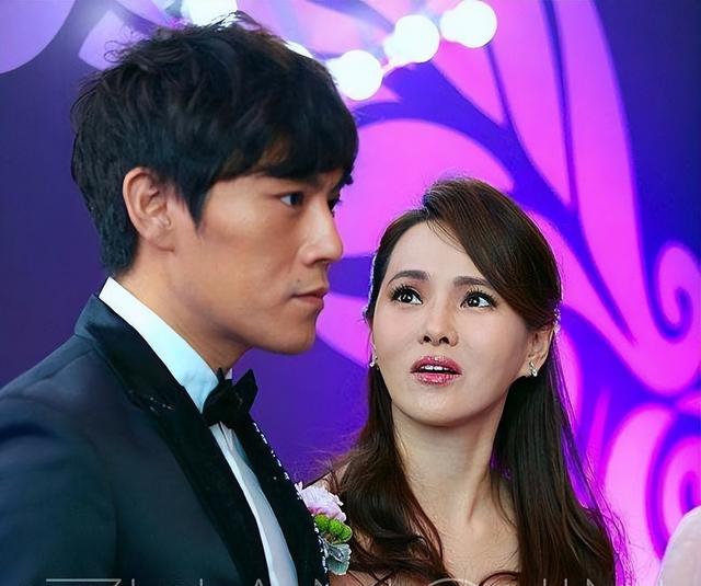 57岁伊能静全家度假，膀大腰圆不再少女，9岁米粒手机不离手