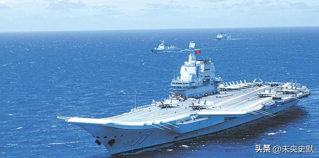 5艘航母云集中国近海，中美巅峰对阵，特朗普明牌，逼着中国接招