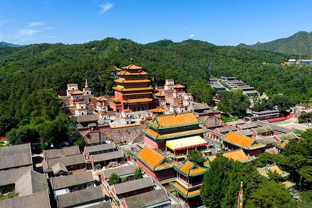 承德又一寺庙火了，超级低调却奢华，不要门票，公交直达