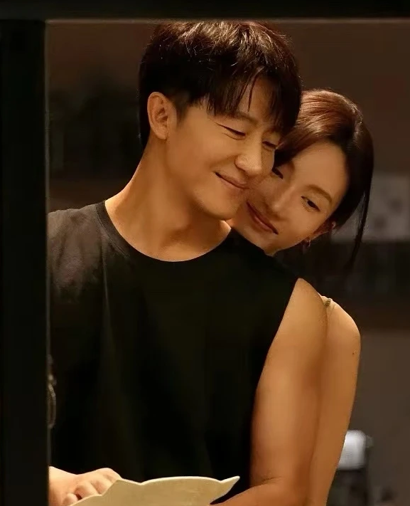 这下麻烦大了！不到24小时	，金晨接连传来2大噩耗，个个戳心窝