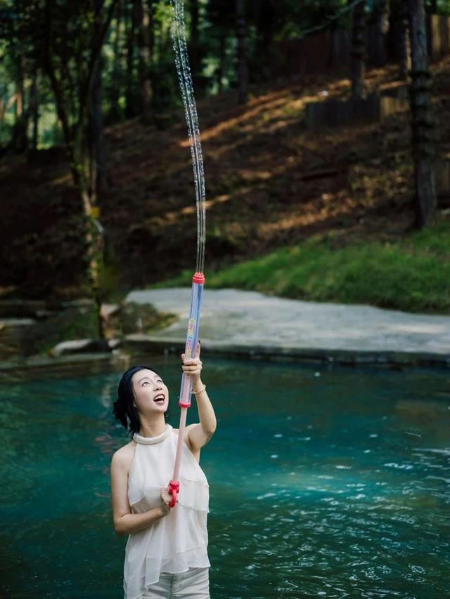 这黄山哪热了？这里的水上世界可太清凉了！| 皖美夏日