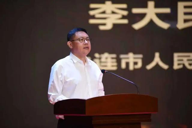 首届全国天文公众科学大会在辽宁师范大学开幕