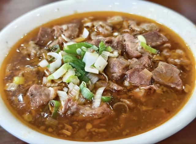 梁思成战火中到访的山西小城，藏着中国古塔界的终极神话